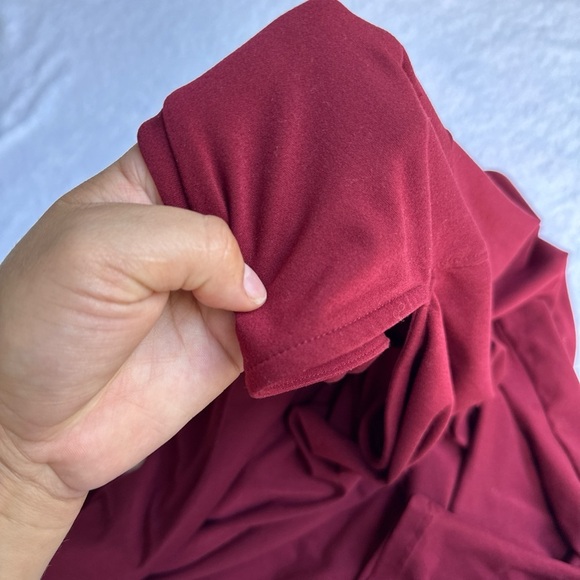 Derek Heart women’s Deep Red Long Sleeve Top 1XL - Picture 7 of 9